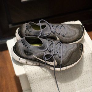 Nike Flyknit Sock 10M